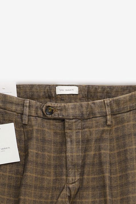 Pantalone Uomo Yan Simmon Chino Slim Quadri 99% cotone 1% elastan